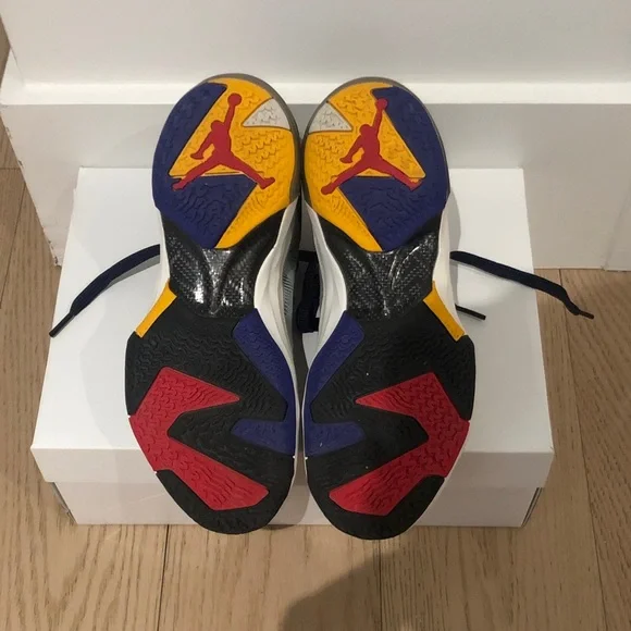 Air Jordan 37 light bone - Picture 5 of 8